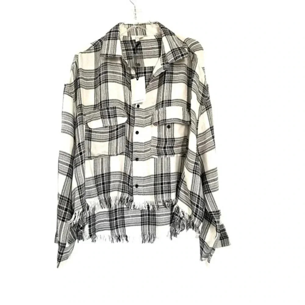 Elan-Brie black and white plaid top with fringed hemline size Large NEW - Picture 9 of 9